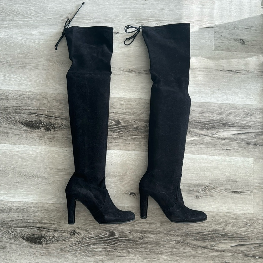 STUART WEITZMAN HIGHLAND SUEDE BLACK BOOTS - SIZE 5.5